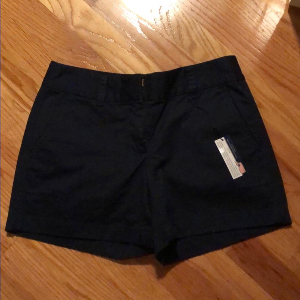 Vineyard vines woman’s shorts
